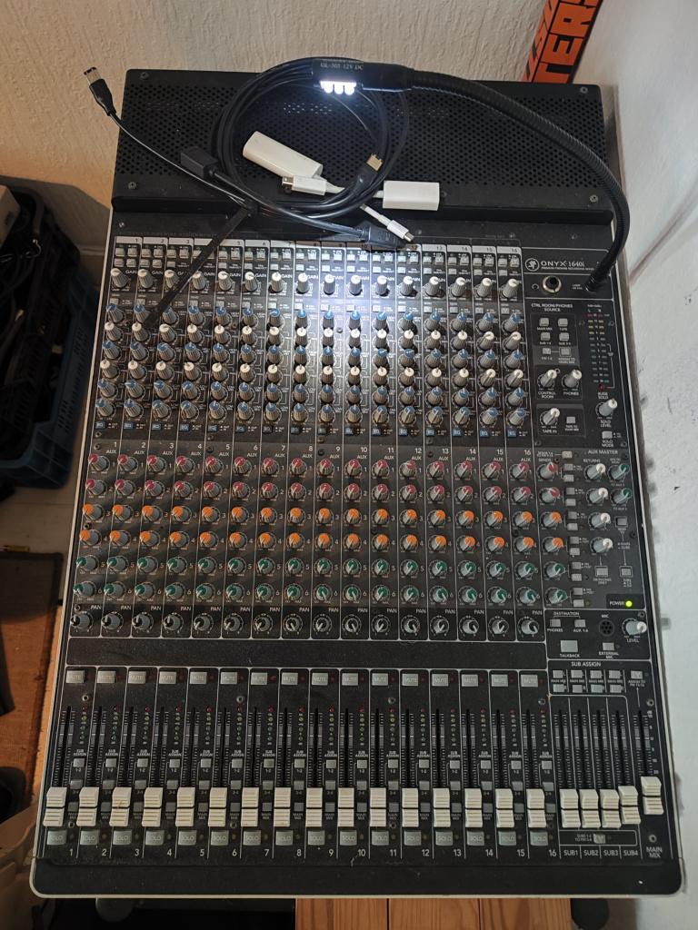 Table de mixage. Mackie Onyx 1640i., Ophalen, Gebruikt, 10 tot 20 kanalen