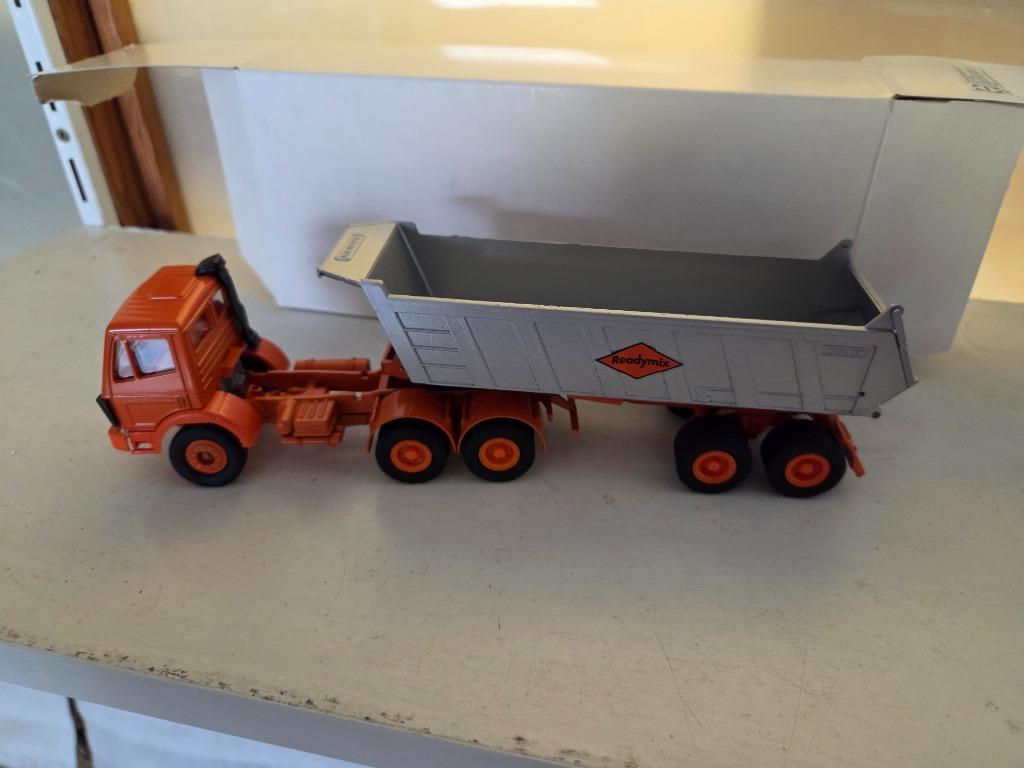 Conrad 3026/01, Hobby en Vrije tijd, Modelauto's | 1:50, Verzenden, Nieuw, Bus of Vrachtwagen, Conrad