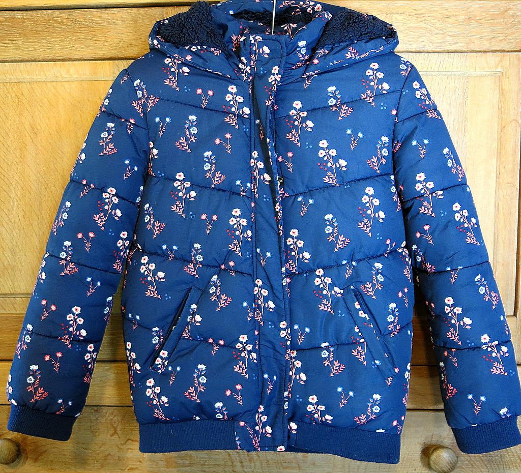 Manteau fleuri,10 ans (140), TBE, Enfants & Bébés, Tape à l’œil, Enlèvement ou Envoi, Utilisé, Fille