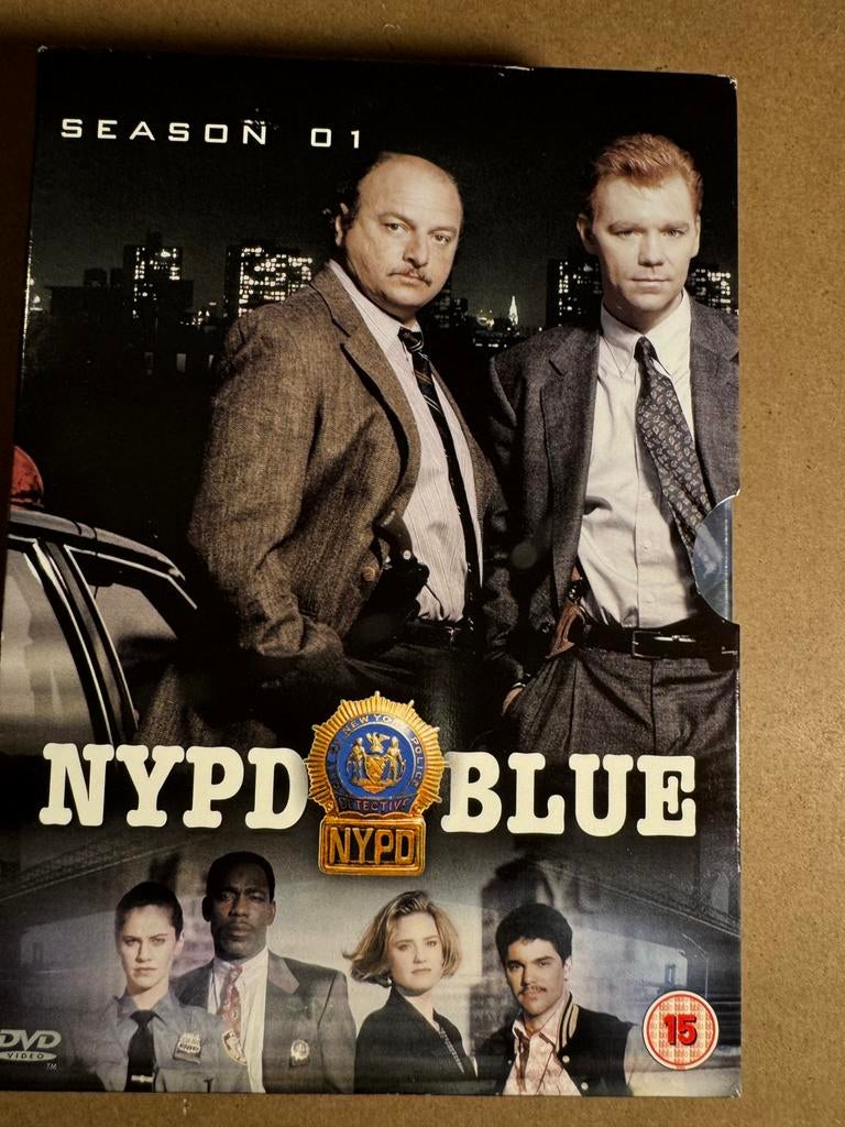 DVD BOX - NYPD BLUE SEASON 1, Ophalen of Verzenden, Zo goed als nieuw