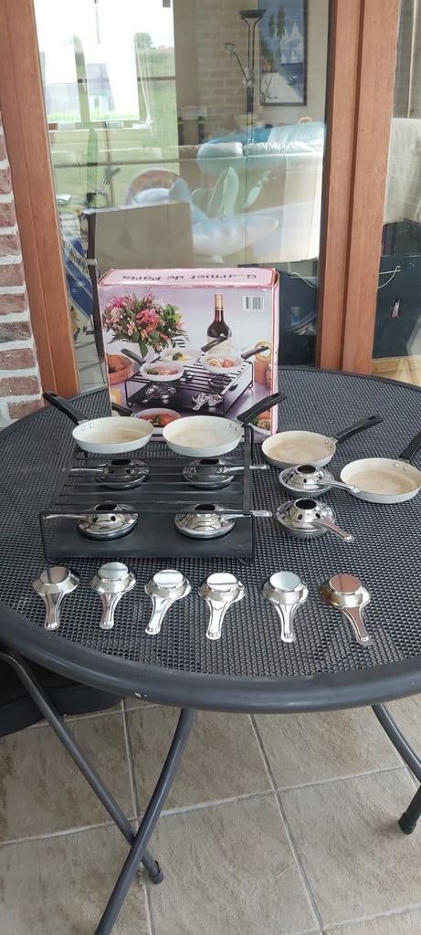 GOURMET DE PARIS, kookset voor 4 personen, Ophalen of Verzenden, Zo goed als nieuw