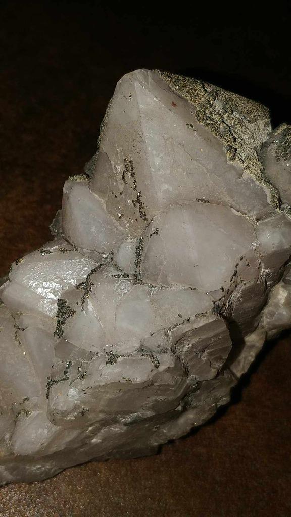 Chalcopyrite sur quartz du nord de la Suède, Enlèvement ou Envoi, Minéral