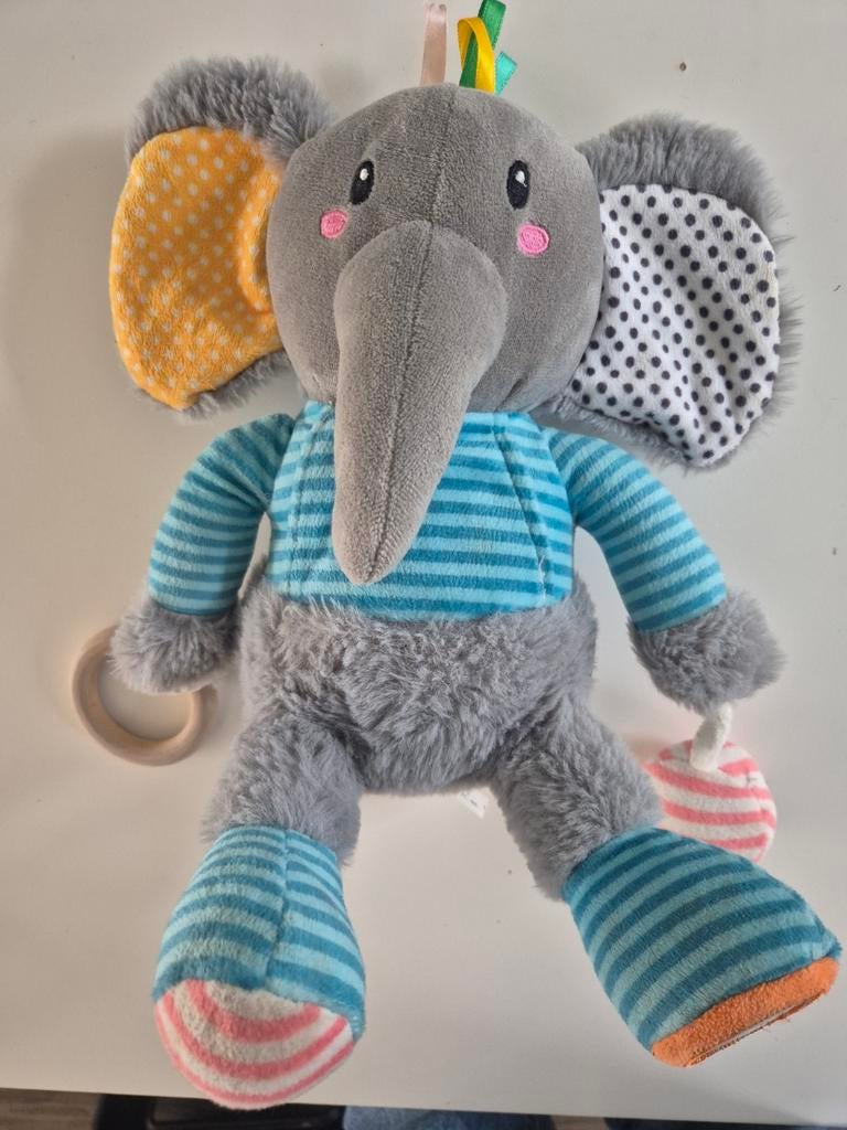 SES activiteitenspeeltje tiny talents Olfi sensory olifant, Kinderen en Baby's, Ophalen
