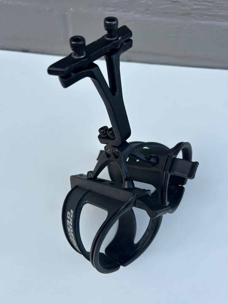 PORTE-BOUTEILLE EN FORME DE SELLE, Enlèvement, Comme neuf