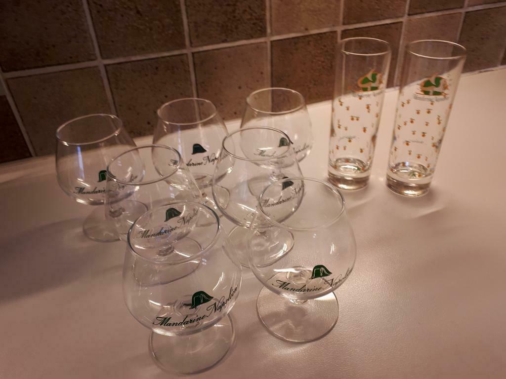 9 glazen Mandarine Napoleon  1 euro per stuk, Collections, Enlèvement ou Envoi, Comme neuf, Verres et Verres à shot