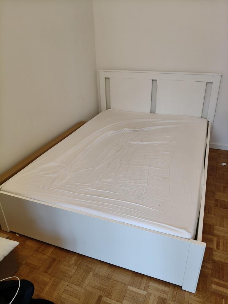 Ikea bed 2 jaar oud met nieuwe opbergruimte, Ophalen, Wit, 140 cm, Zo goed als nieuw