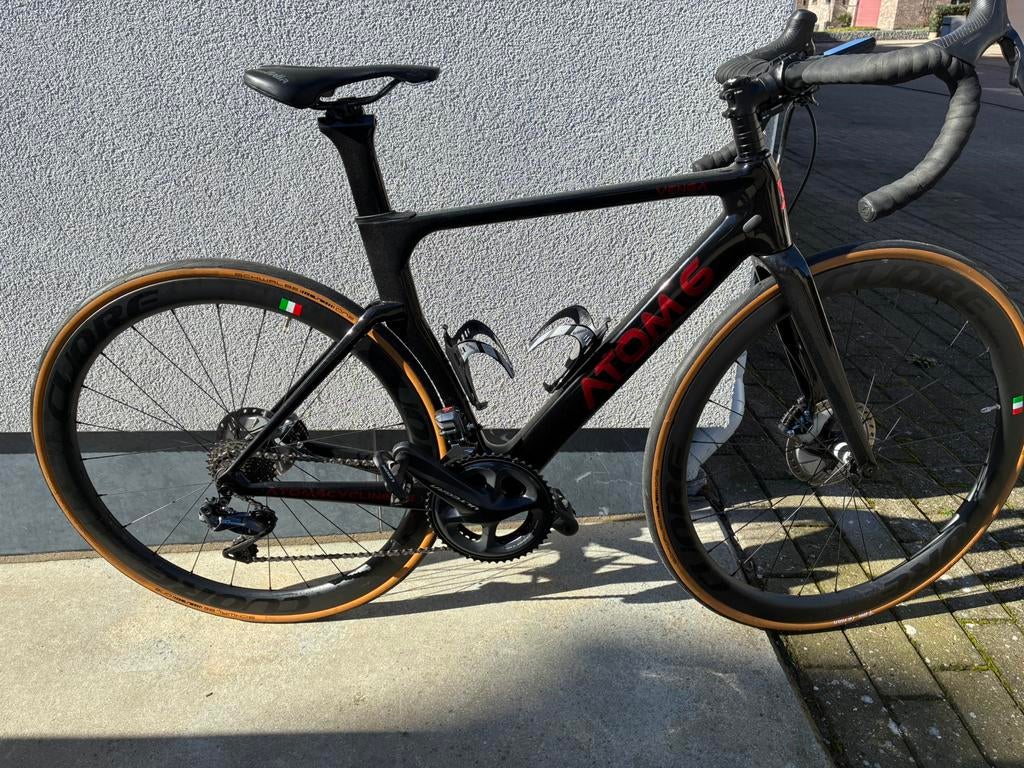 Koersfiets Atom6 zwart maat 52, Fietsen en Brommers, 26 inch, 10 tot 15 versnellingen, Zo goed als nieuw, 50 tot 53 cm