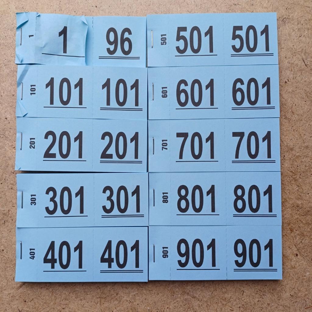 Ensemble de numéros, bloc de numéros, numéros de verstiaire, Enlèvement ou Envoi, Comme neuf