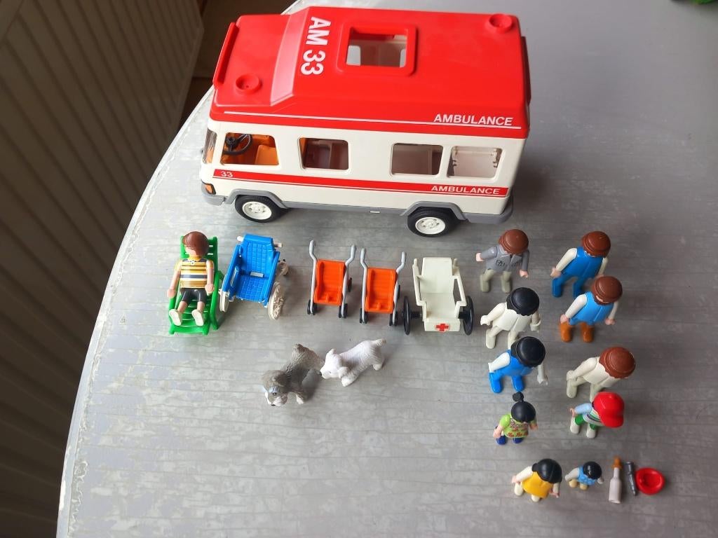 Ambulance Playmobil, Enlèvement ou Envoi, Utilisé, Playmobil en vrac