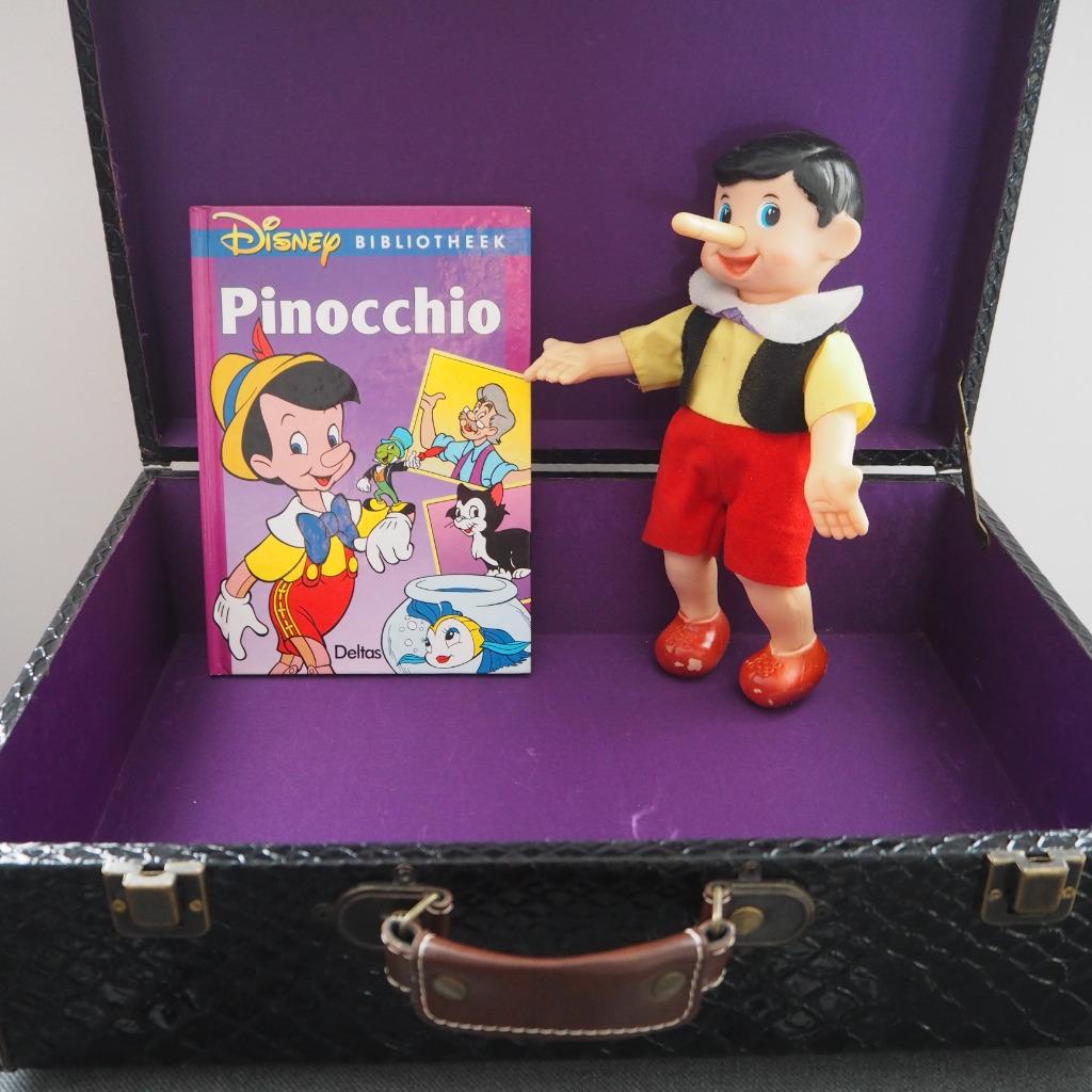 Vintage Pinocchio + boek, Collections, Jouets miniatures, Comme neuf, Enlèvement