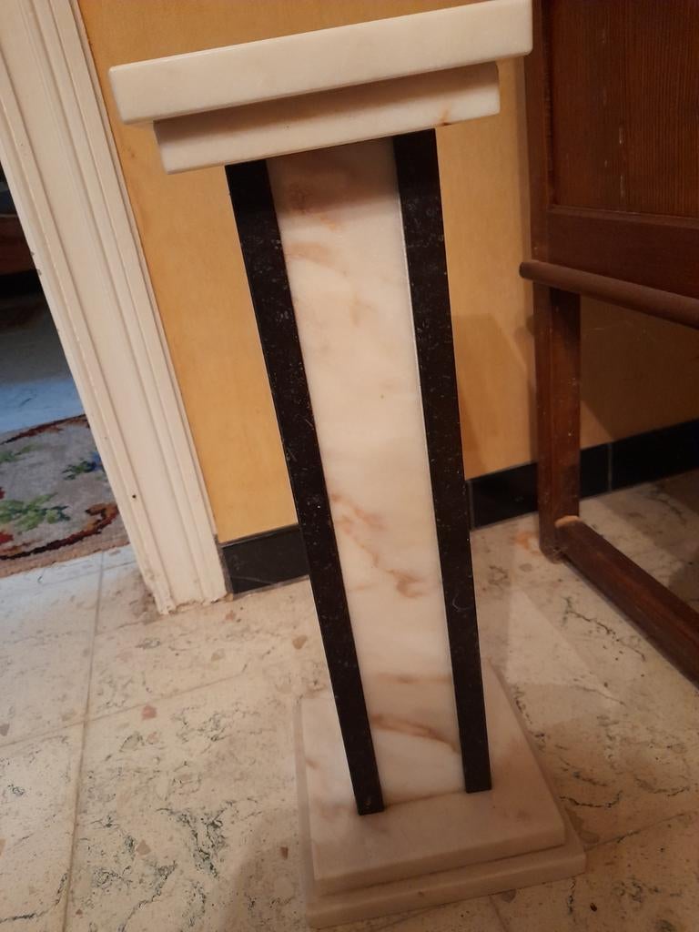 Zuil, volledig in marmer,, Ophalen, Zo goed als nieuw