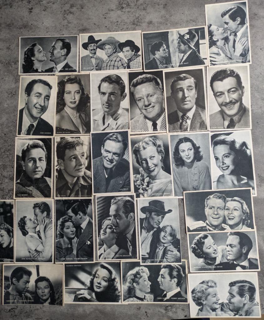 Format carte postale KWATTA MOVIE STARS 40S/50 27X, Envoi