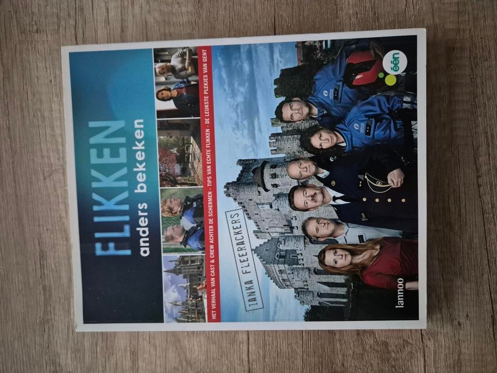 Boek Flikken (serie op VRT), Boeken, Ophalen of Verzenden, Zo goed als nieuw
