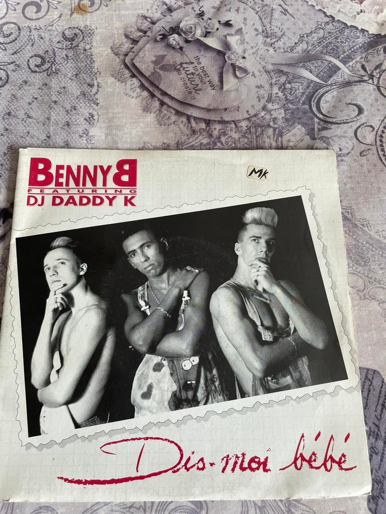 Benny b featuring  dj daddy k - dis moi bebe, Ophalen of Verzenden