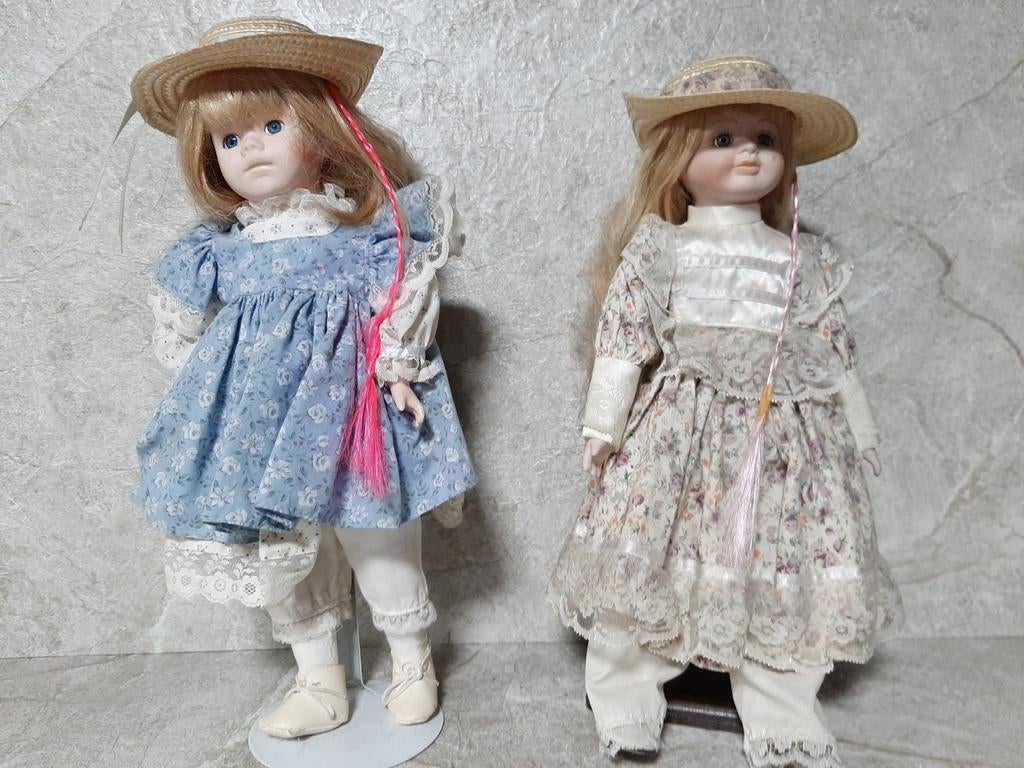 4 poupées en porcelaine d'environ 40 cm de haut, Enlèvement ou Envoi
