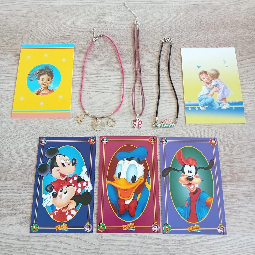 Lot de 3 colliers pendentif pour enfants, Enlèvement ou Envoi, Comme neuf, Rouge, Collier