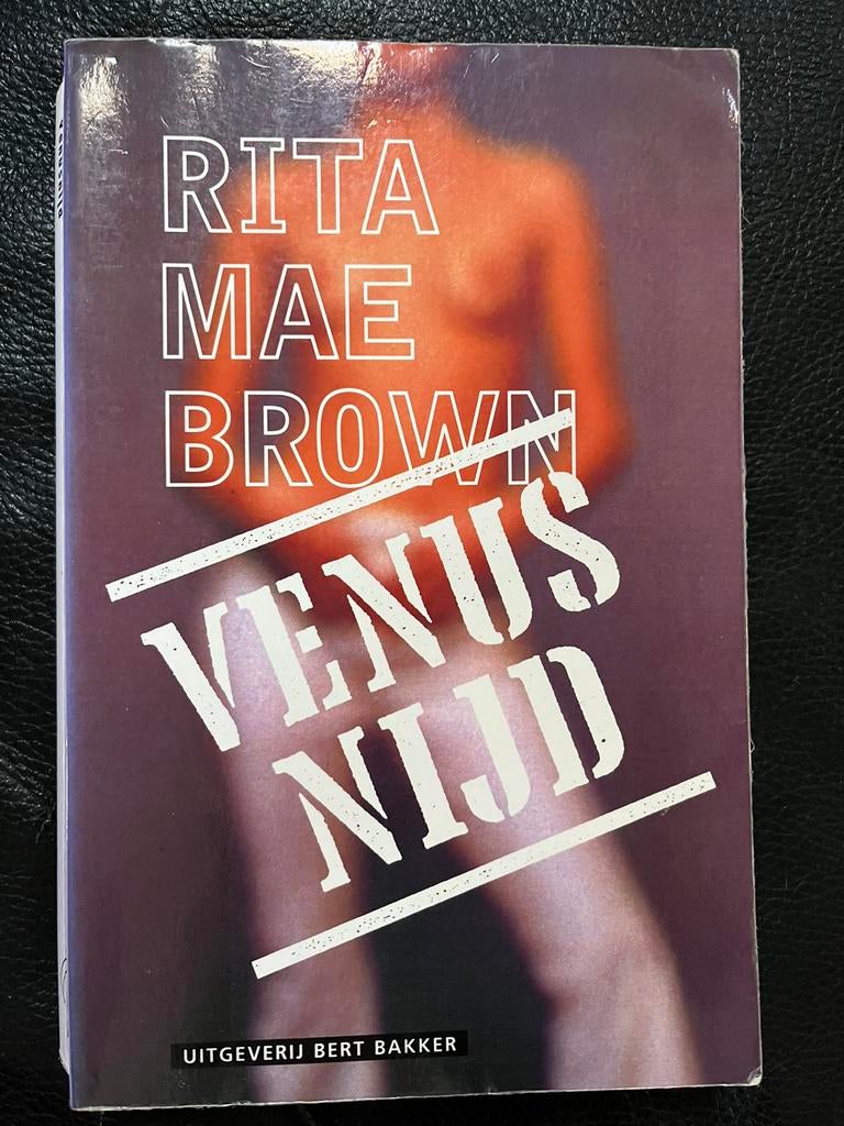 R.M. Brown - Venusnijd, Ophalen of Verzenden, Gelezen, R.M. Brown