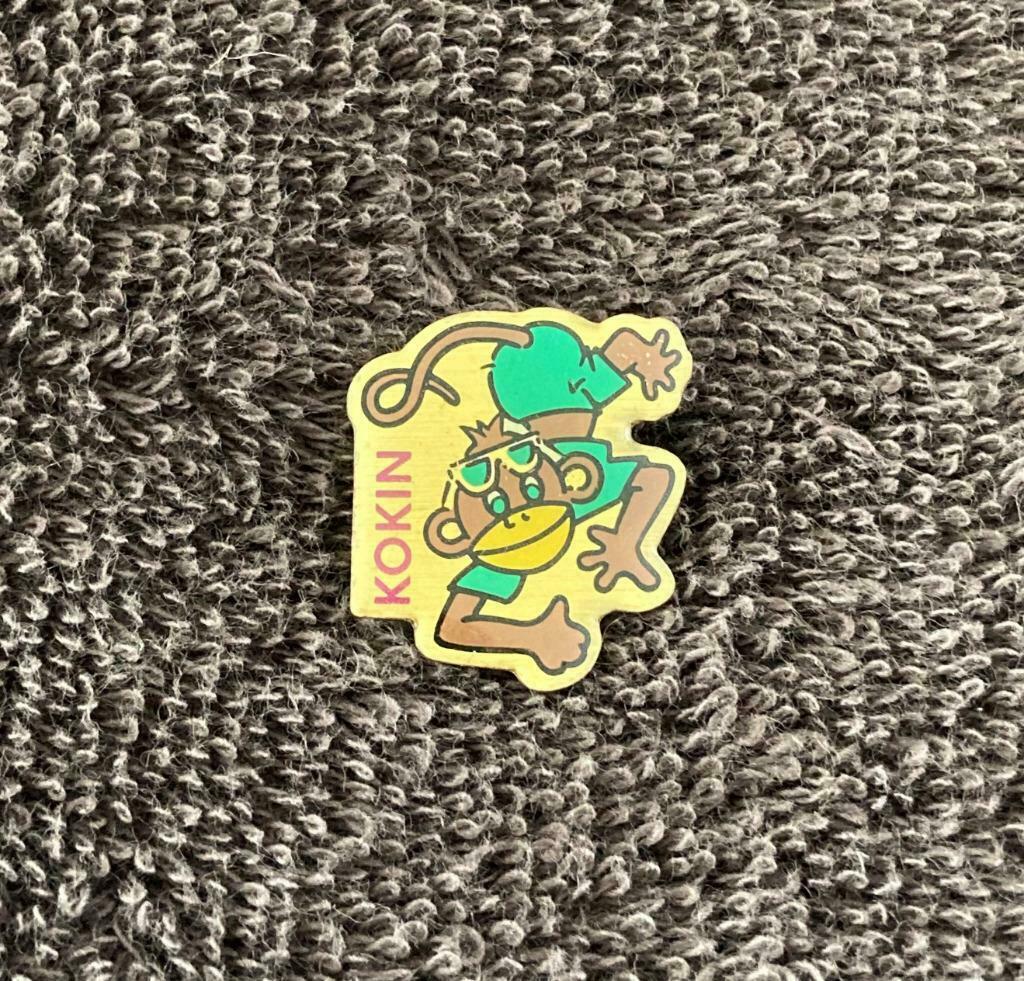 PIN - KOKIN - MONKEY - SINGE - AAP, Envoi, Utilisé, Marque, Insigne ou Pin's
