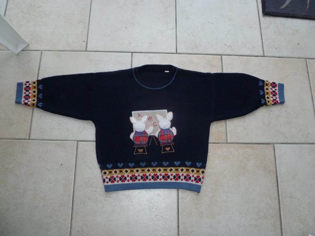 pull bleu marine taille 122, Enlèvement ou Envoi, Utilisé, Garçon ou Fille, Pull ou Veste
