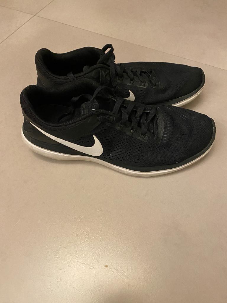 chaussures Nike, Vêtements | Hommes, Chaussures, Bottes, Enlèvement ou Envoi, Nike, Porté