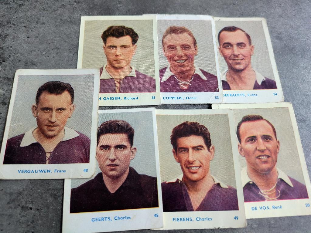 GOMME À MÂCHER BELGE DE FOOTBALL 1951/52 BEERSCHOT PRINTS 7X, Enlèvement ou Envoi