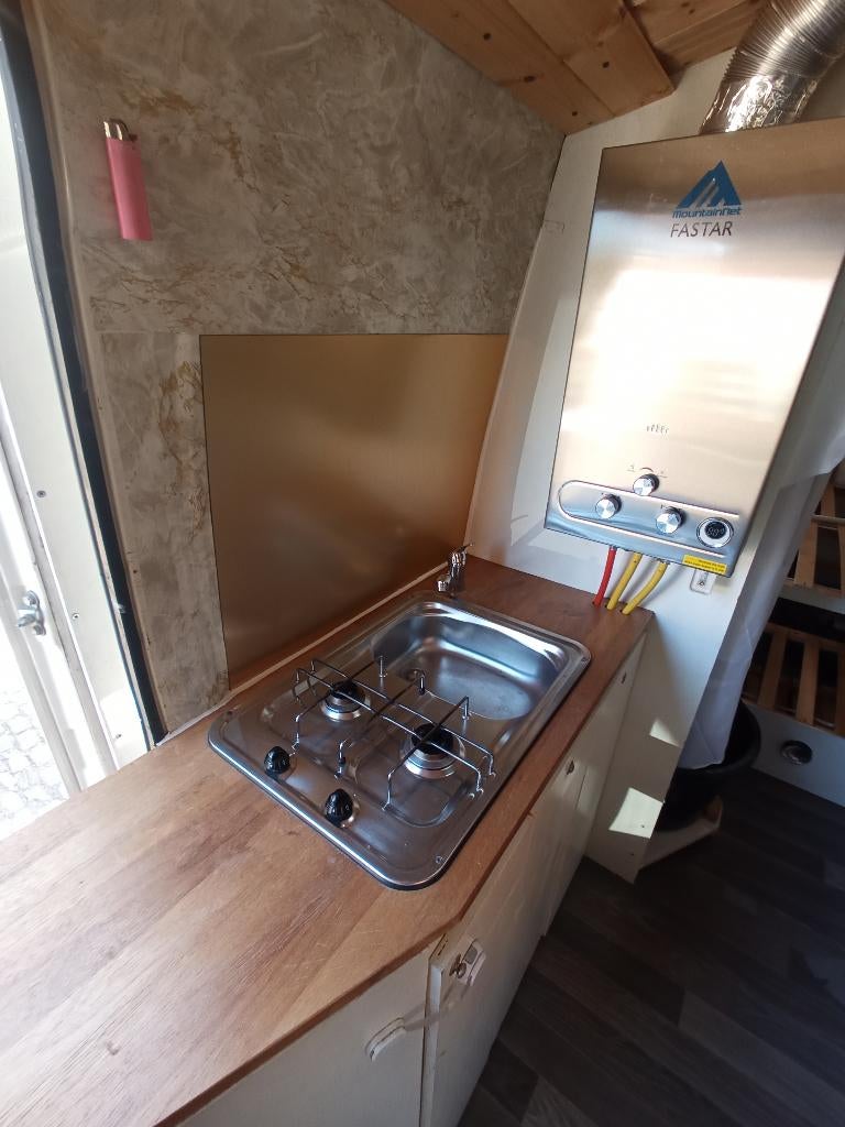 Iveco Daily 35S14 2010, Auto's, USB, Achterwielaandrijving, Zwart, Iveco