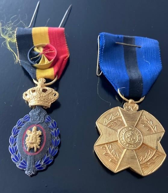 militaire medailles, Verzamelen, Ophalen of Verzenden, Landmacht, Lintje, Medaille of Wings