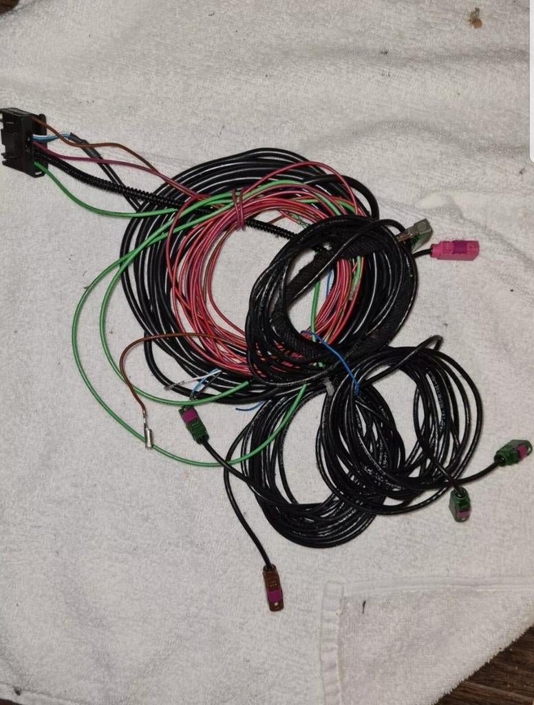 BMW f10 f11 f07 gt f01  Cablage complet télévision dvb-t, Enlèvement, BMW