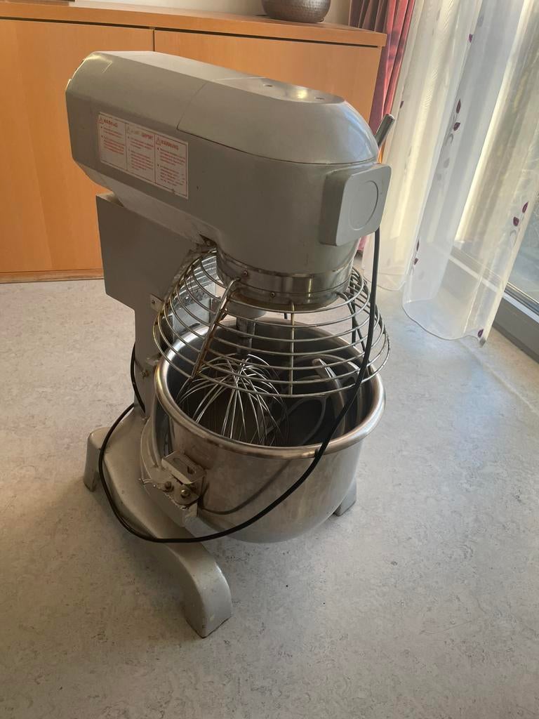 Pétrin / Batteur Mélangeur Professionnel – 20 L – 1,1 kW, 4 litres ou plus, Enlèvement, Utilisé, 3 vitesses ou plus