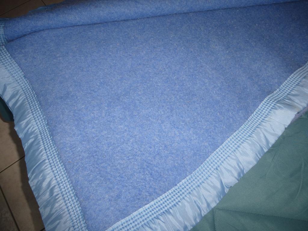 COUVERTURE pure laine vierge, Maison & Meubles, Chambre à coucher | Linge de lit, Enlèvement ou Envoi, Comme neuf, Deux personnes
