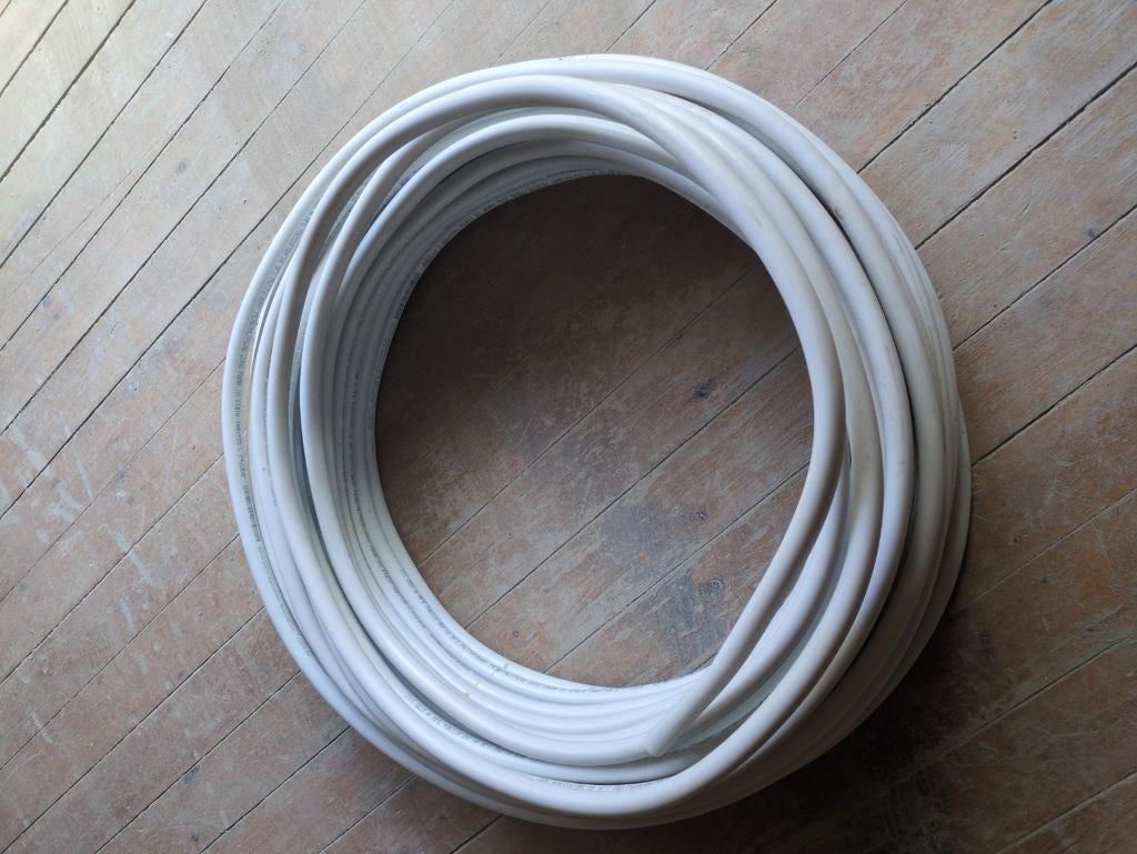 Tuyau multiskin 20x2 APE +- 55 mètres, Bricolage & Construction, Enlèvement, Comme neuf