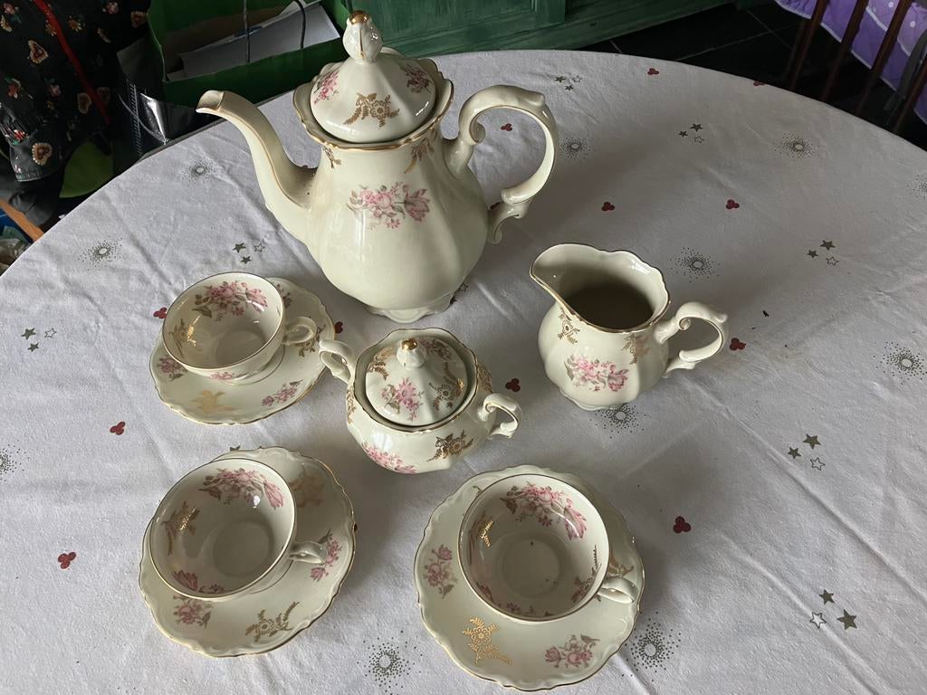 Koffieservies Bavaria Mitterteich, Ophalen