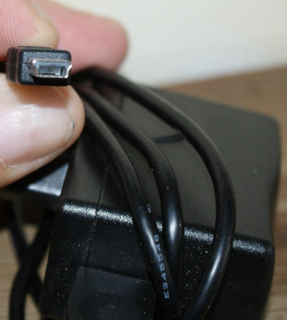 HUAWEI chargeur hw-050100e1w avec Câble USB A/mini USB-B, Enlèvement ou Envoi, Comme neuf, Huawei, Câble de charge