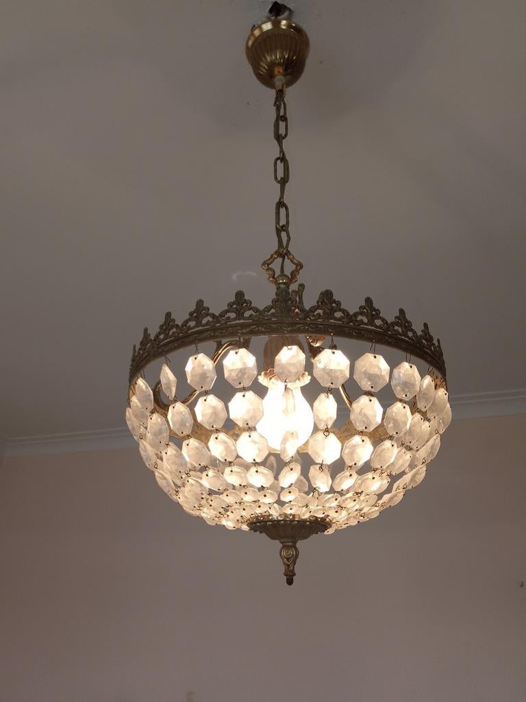 Vintage kroonluchter in verguld messing en glazen kwastjes Ø, Ophalen, Zo goed als nieuw, Glas