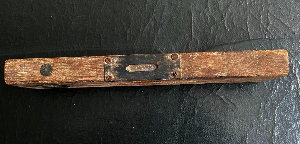 Massief Houten Waterpas (Circa jaar 1900), Antiek en Kunst, Curiosa en Brocante, Verzenden
