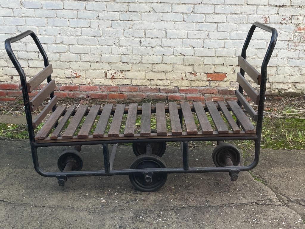 Industriele Vintage Kar wagen, Antiek en Kunst, Ophalen of Verzenden