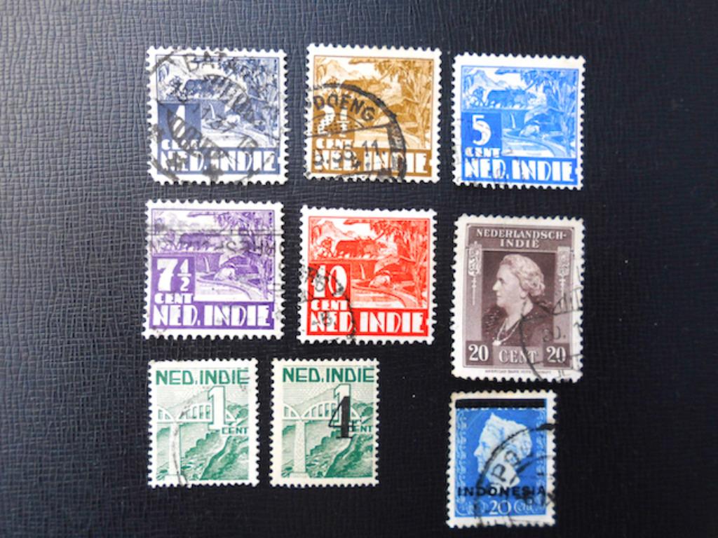Nederlands Indië : 9 postzegels (1938 - 1948), Ophalen of Verzenden