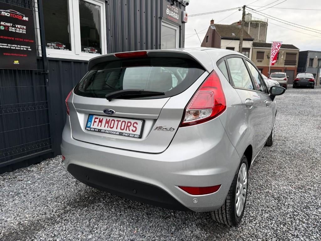 Ford Fiesta 1.5 TDCi/ 1st Main/Euro 6b/ CT OK+1 jaar garanti, Auto's, Voorwielaandrijving, Stof, 4 cilinders, https://public.car-pass.be/vhr/4c8b7d4e-4c42-4a2e-a811-9254eb7552b7