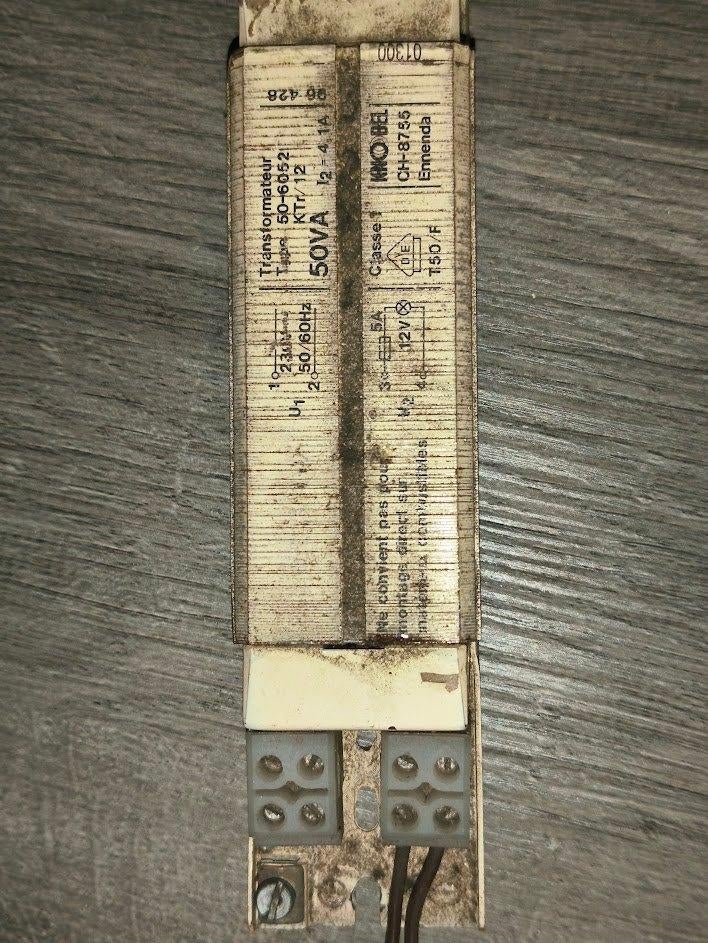 transfo 220v-12v -7 pieces, Doe-het-zelf en Bouw, Ophalen, Gebruikt