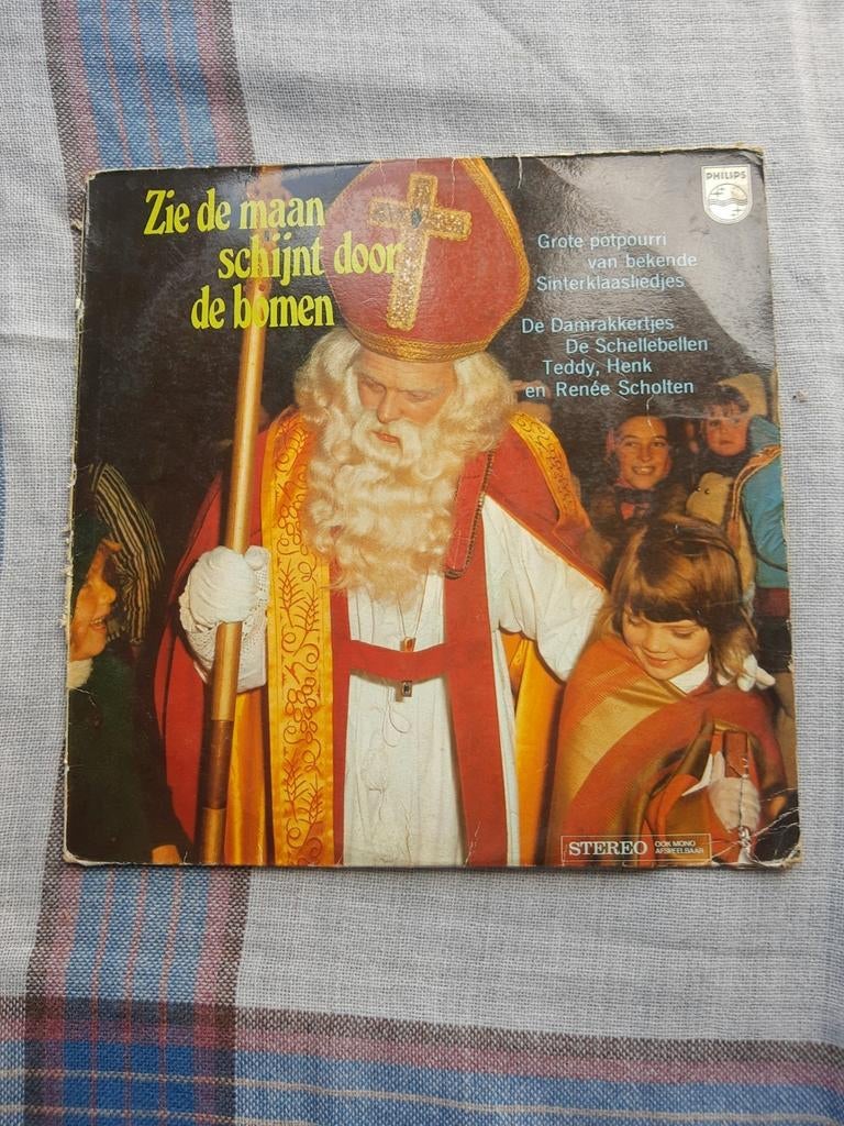 LP Sinterklaas: zie de maan schijnt door de bomen, Cd's en Dvd's, Ophalen of Verzenden, Zo goed als nieuw