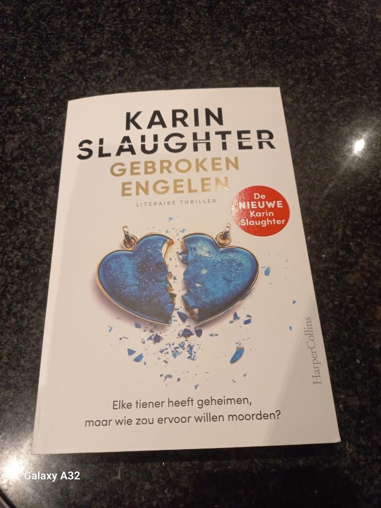 Boek Gebroken Engelen, Enlèvement, Comme neuf