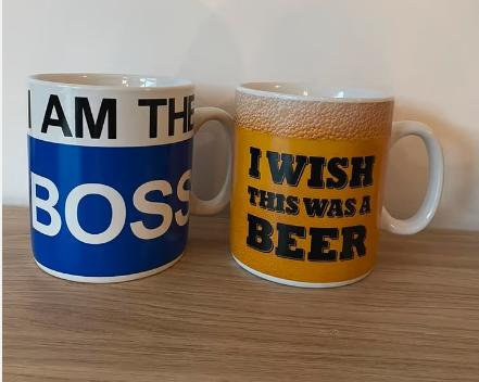 Set de 2 grands mugs - textes humoristiques - 5€ 5,00€, Enlèvement ou Envoi, Neuf