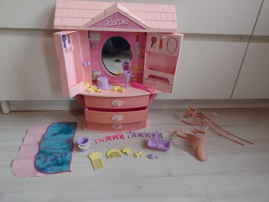 Barbie Horse grooming centre + extra accessoires, Enlèvement ou Envoi, Utilisé, Barbie