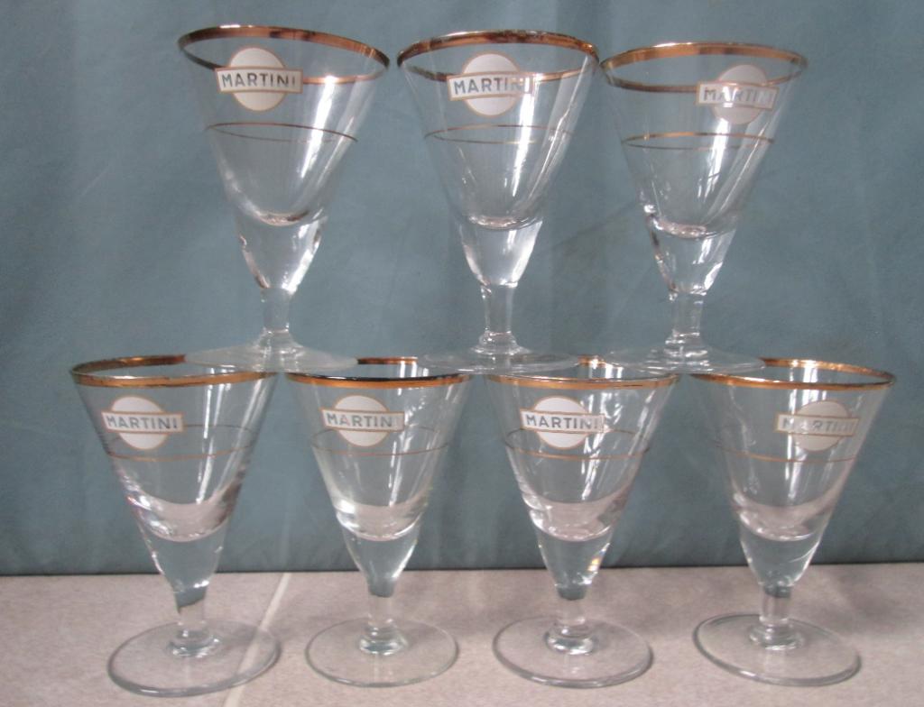 7 vintage Martini-glazen, Ophalen of Verzenden, Gebruikt, Borrel- of Shotglas