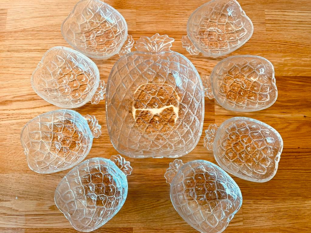Vintage salade kom en 8 kleinere kommetjes, Antiek en Kunst, Ophalen