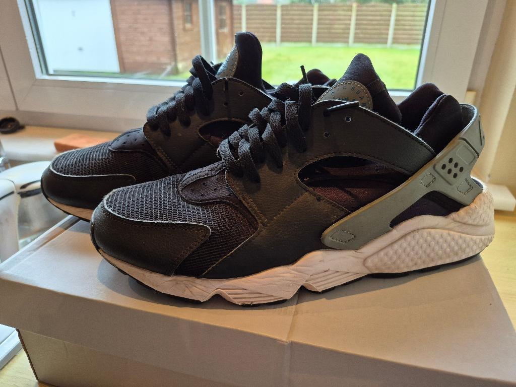 Nike Air Huarache Runner maat 47,5 onvindbaar, Ophalen, Zwart, Nike, Zo goed als nieuw