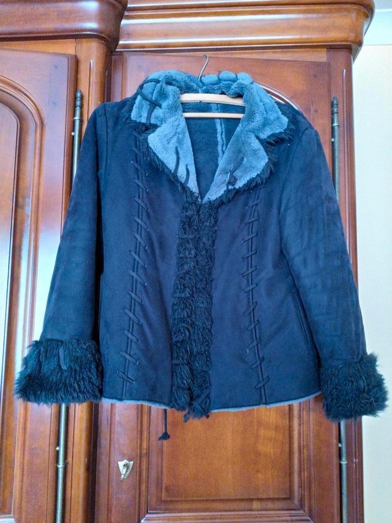 Veste d'hiver ou d'automne noire - aspect daim taille 38/40, Enlèvement ou Envoi, Taille 38/40 (M), Noir