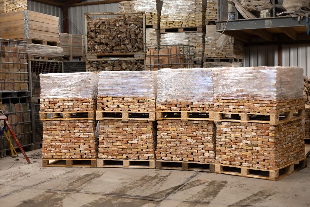 Oude handgevormde bakstenen gekuist 500.000 stuks div kleur!, Doe-het-zelf en Bouw, Metselstenen, Ophalen of Verzenden, Gebruikt