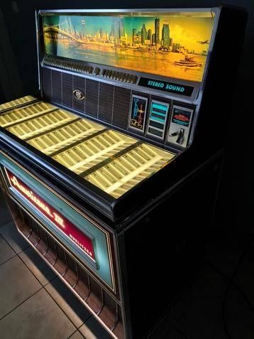 Gezocht !!!!! Wurlitzer americana type 3300, Collections, Machines | Jukebox, Enlèvement, Utilisé, 1960 à 1970, Wurlitzer