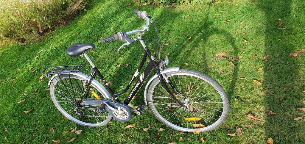 Vélo Gitane pour femme, 21 vitesses, freins en V, dynamo, Vélos & Vélomoteurs, Enlèvement, Vitesses